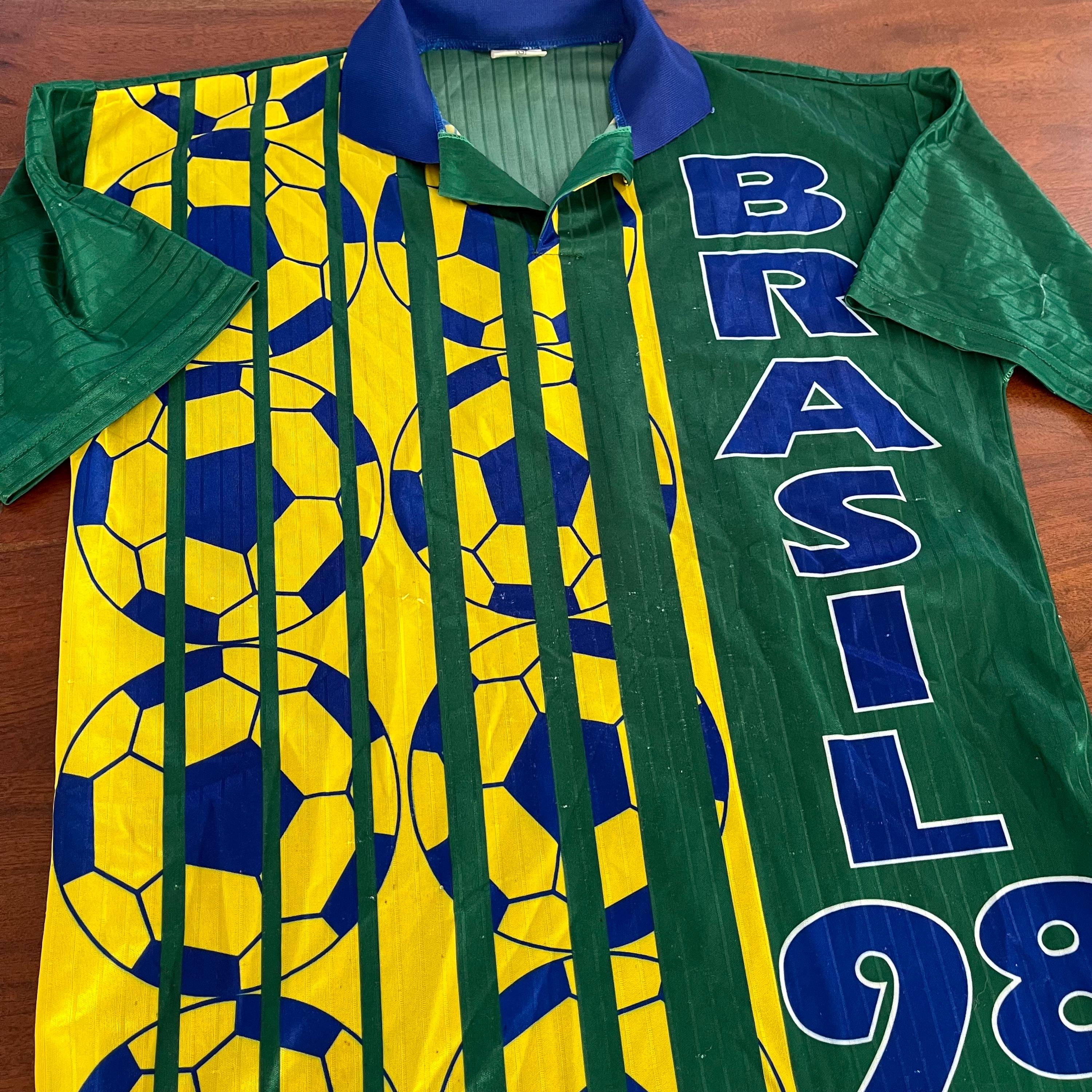 Chemise Brésil Coupe Du Monde 1970 Encadrée - Signée - Pièce De Collection