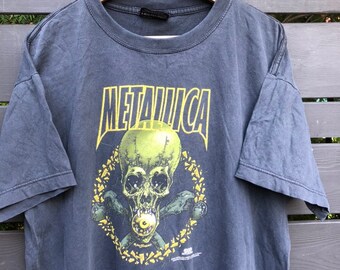 Metallica no leaf clover t shirt Clearance
