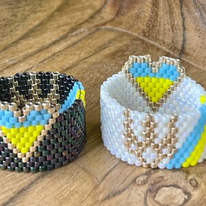 Ring with symbols of Ukraine