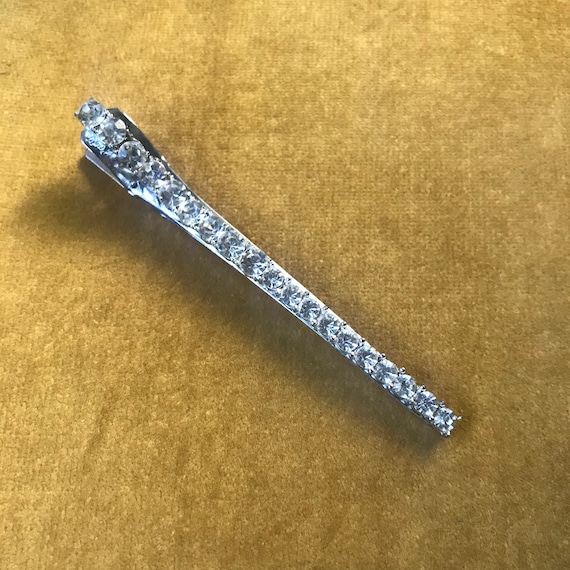 Vintage 1960’s Rhinestone Silver Hair Bar Clip Pin - image 1