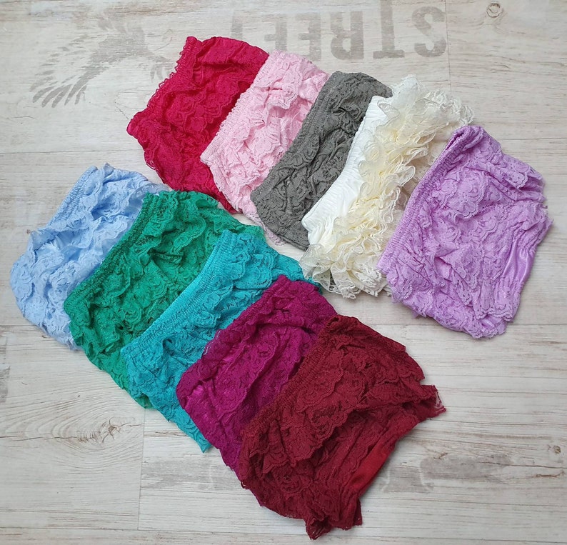 Newborn Baby Girl Outfit Set Ruffle Pants Diaper Pants Photography Baby shoot Props Baby accessory photoshoot Underpants ruffles