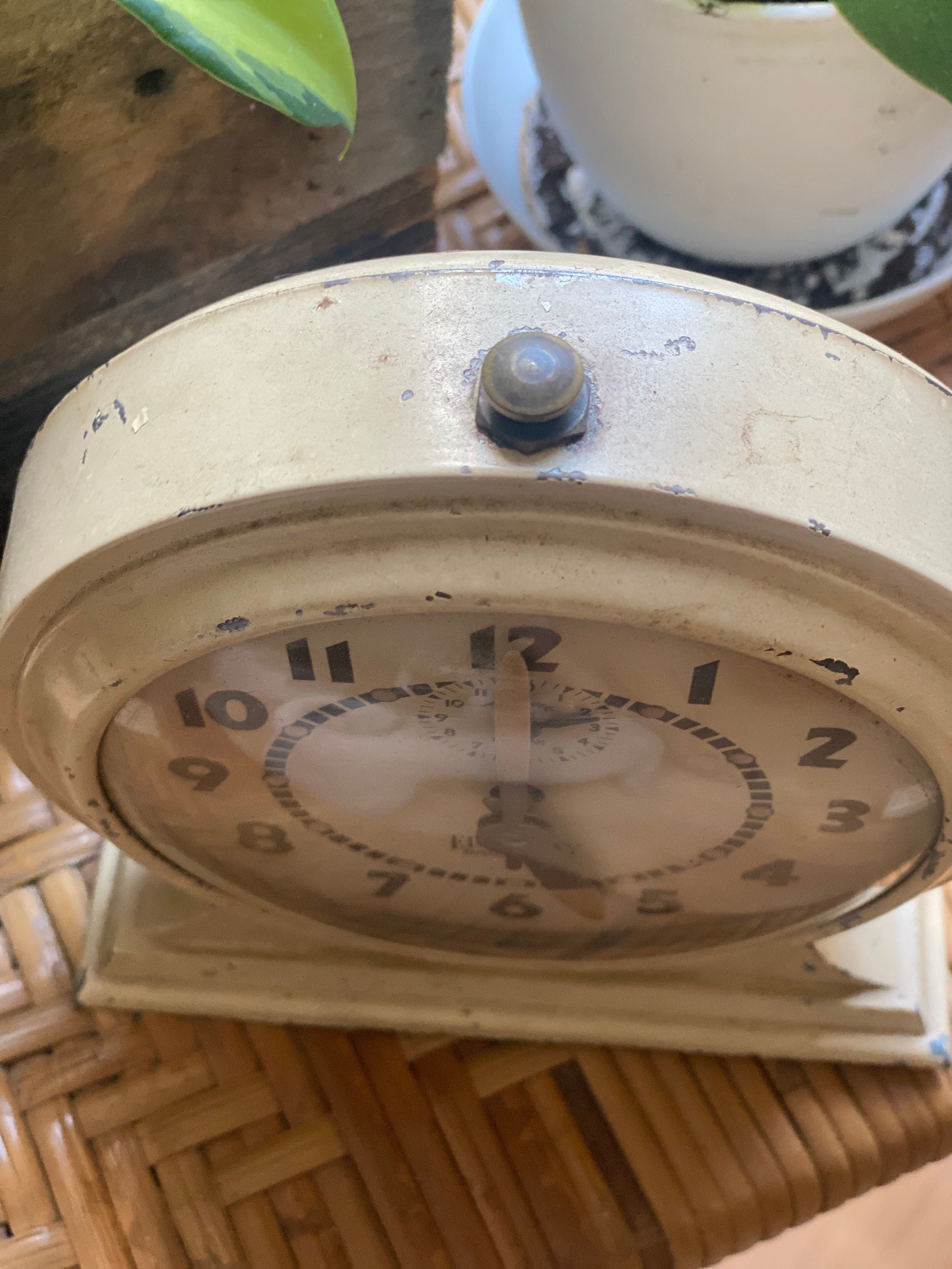 Alarm Clock Ingraham Eight Day Broadcast Funky Clock Vintage Etsy