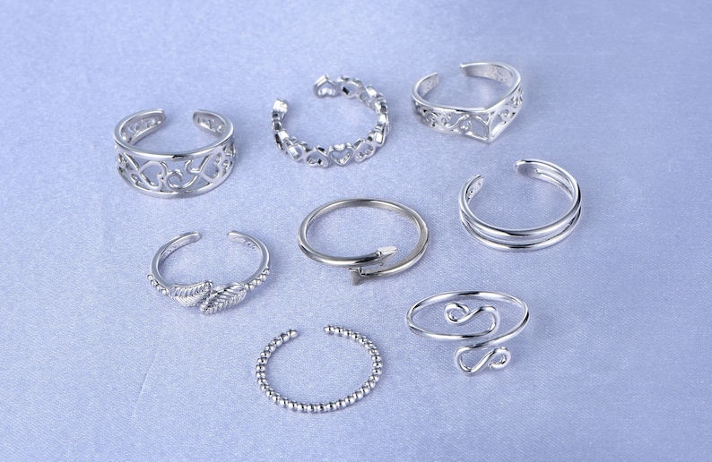 8 Pcs Toe Rings for Women Open Tail Ring Heart Arrow Leaves Band Vintage Toe Ring Set Adjustable Summer Beach Jewelry Silver-8pcs