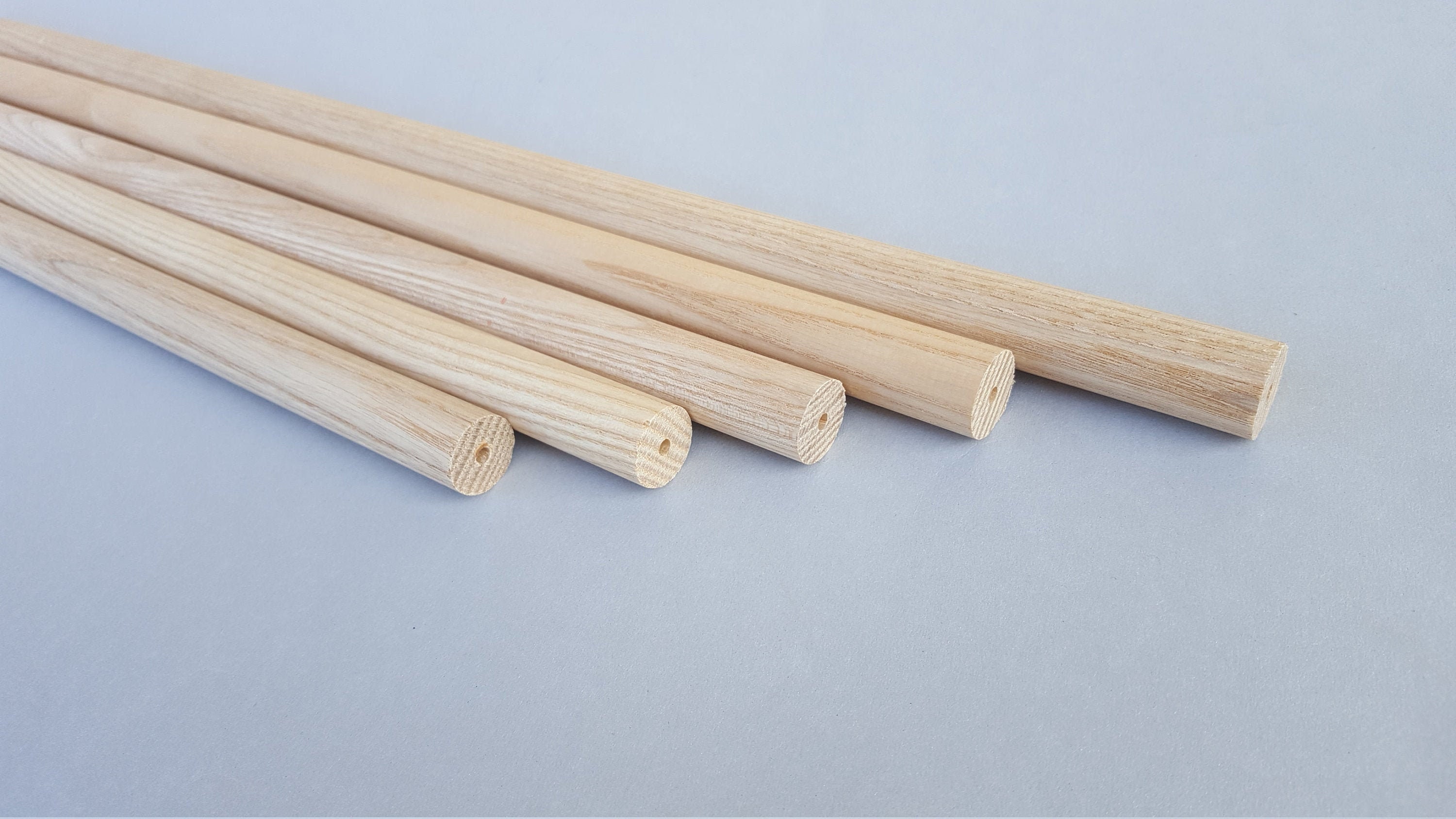 Wooden Dowel Rods Wood Sticks, 12x0.31 Round Wooden Dowels Rod for DIY,  Arts Decoration, Crafts Wand, 20pcs 