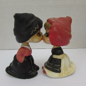 Vintage Dutch Magnetic Kissing Couple Nodders Rocking Bobbleheads Japan