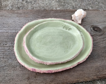 Set of Two Small Rustic Stoneware Ceramic Plates. Hand Made Ceramic Plates With a Rough Surface. Stoneware Set in Pastel Green and Soft Pink