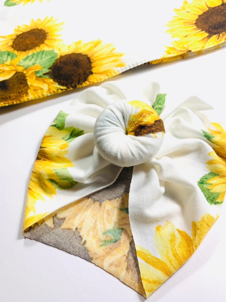 Sunflowers Newborn Swaddle Set|Swaddle+Headwrap Set|Floral Swaddle|Newborn Baby Gifts|Baby Shower Gift|Baby First Outfit|Hospital Outfit