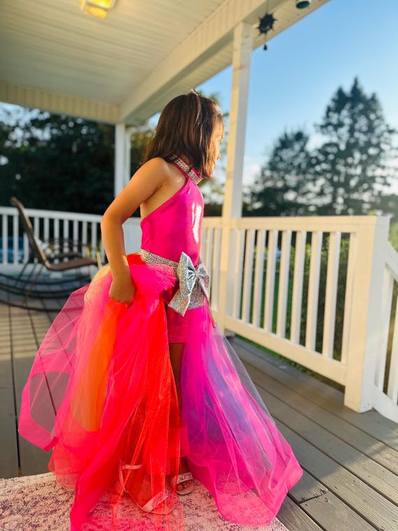 カスタム子供用ページェントコスチューム：レインボーチュールトレーン  