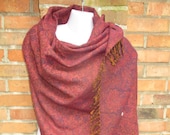 Blanket scarf stole poncho plaid ceiling scarf, blanket wrap winter paisley patterning wool Nepal purple floral hippie ethno retro