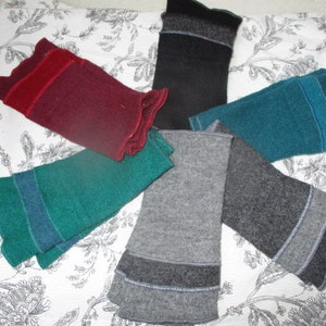 Arm warmers cuffs arm wrist warmers wool hand warmers woolen cuffs felted grey black petrol blue red plain hippie goa winter