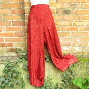 Silk pants Sari pants Harem pants Skirt skirt Silk Hippie Goa Yoga pants colorful red Paisley Summer pants