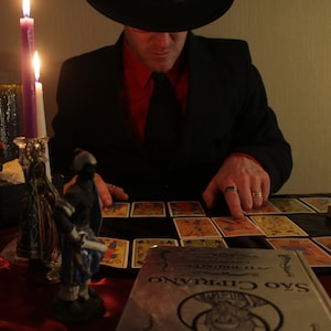 Tarot Reader - Tarot Readings