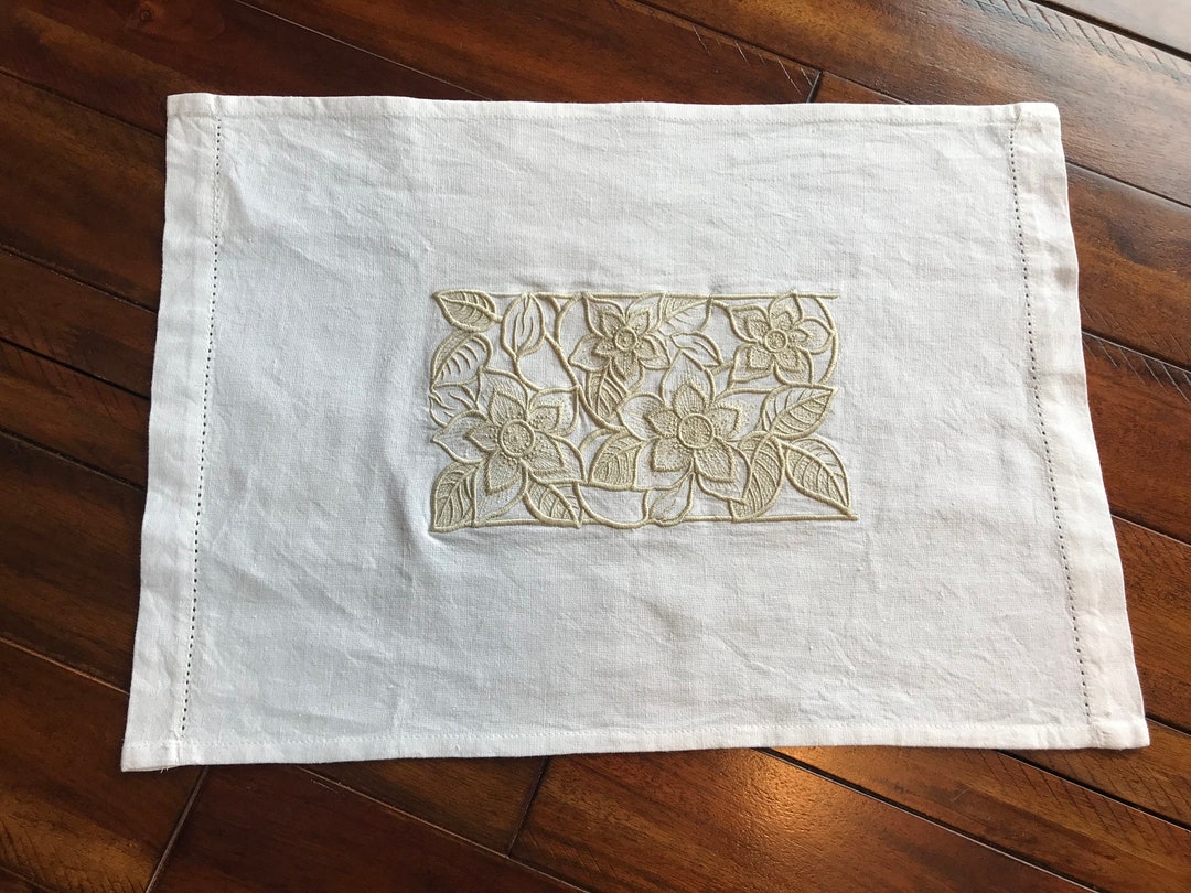 Machine Embroidered Table Topper Etsy