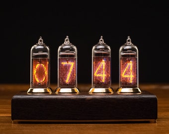 Nixie-Tube-Clock-IN-14-Vintage-Retro-Table-Clock-Looks-Perfect !