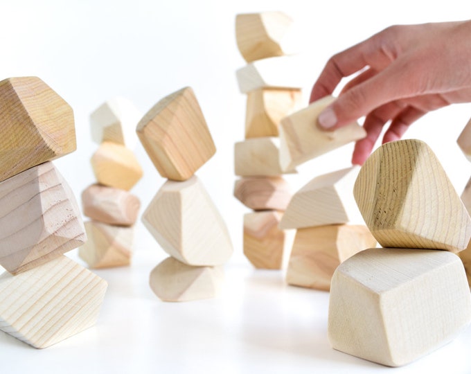 toy blocks that open