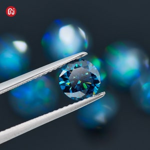 GIGAJEWE Nova Blue Color Round Cut Moissanite Loose VVS1 Synthetic gemstone by Excellent Cut  For Jewelry Making