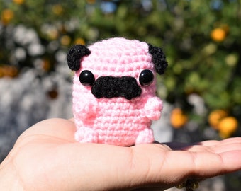 Crochet pug keychain, amigurumi pug, pug keychain, pug plush gift
