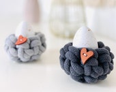 CROCHET INSTRUCTIONS Egg cups - German instructions for egg nests for Easter decorations made from Bobbiny cotton cord 9 mm