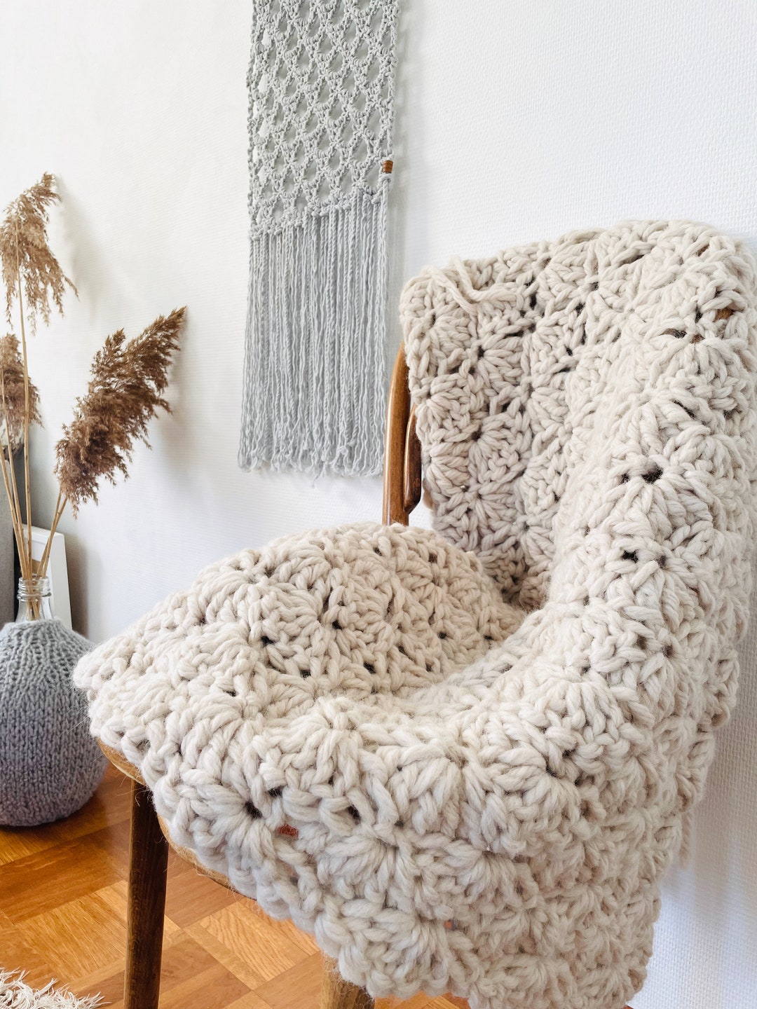 Crochet Pattern Blanket in Shell Pattern & Wave Pattern - German ...