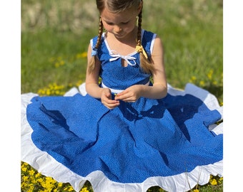 Einschulungskleid Schwingkleid blau gepunktet