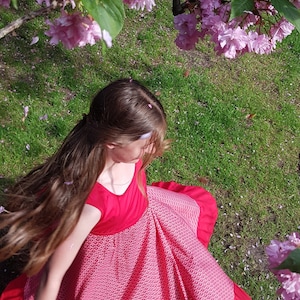 Einschulungskleid Blumenmädchenkleid Schwingkleid in rot aus Baumwolle Weihnachten Bild 5