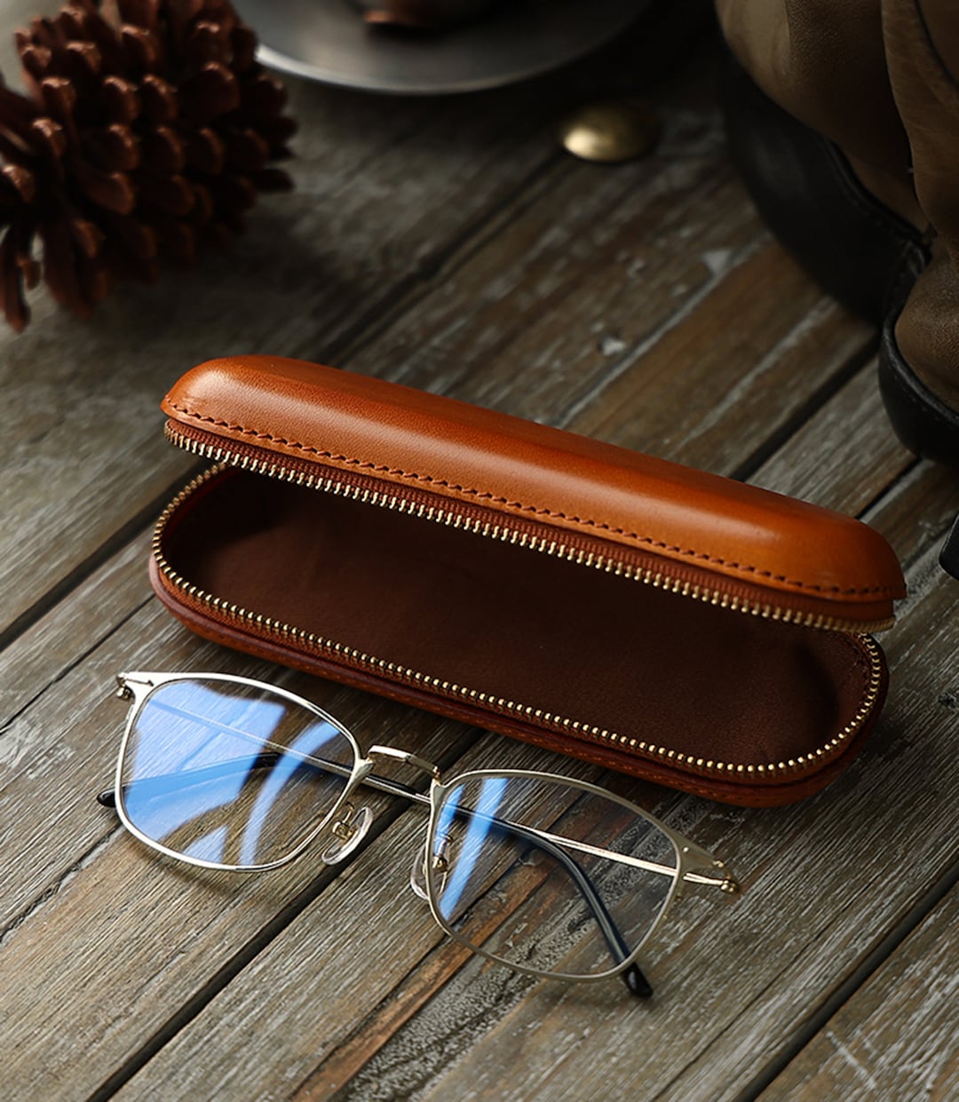 vintage-leather-glasses-case-pressure-resistant-high-grade-sunglasses