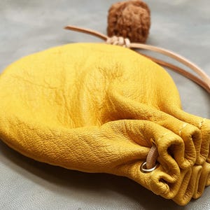 Top Layer Deerskin Coin Purses Storage Case Deerskin Headphone Accessories Drawstring Tie Mouth Storage Case Leather Feeling Lucky Bag
