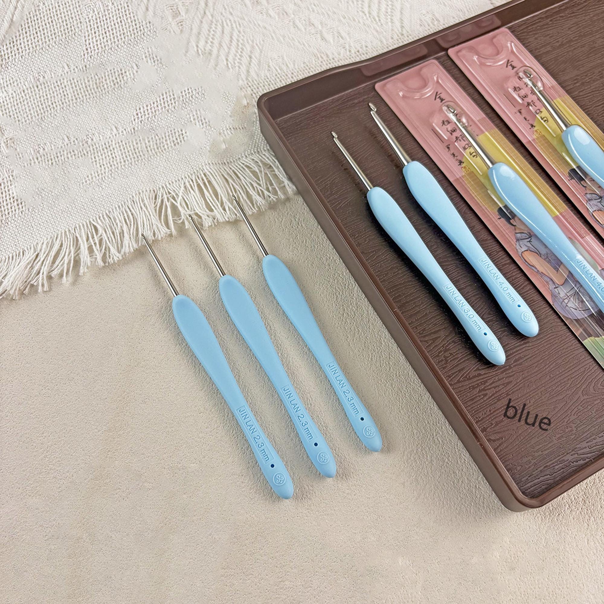 Jin Lan Sky Blue Soft Handle Crochet Resin Handle Crochet Hook 0.4