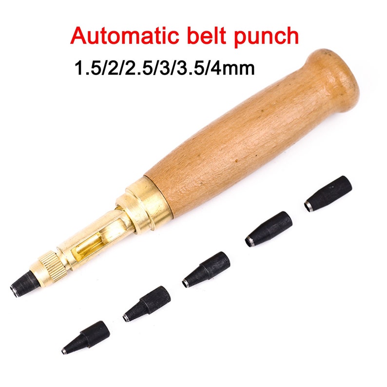 K&ouml;nnte beinhalten: Ein automatischer G&uuml;rtell&ouml;cher-Stanzer mit Holzgriff und f&uuml;nf austauschbaren Stanzk&ouml;pfen. Die Stanzk&ouml;pfe haben die Gr&ouml;&szlig;en 1,5 mm, 2 mm, 2,5 mm, 3 mm, 3,5 mm und 4 mm.