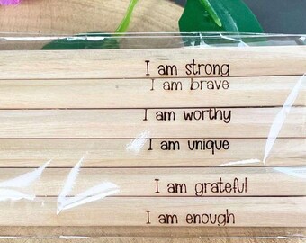 Ensemble de crayons d'affirmation en bois naturel, soins personnels, cadeau motivant, ensemble de crayons gravés, bois naturel non traité,
