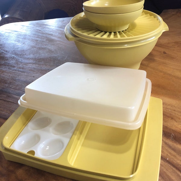 Tupperware Salad Bowls With Lids Etsy