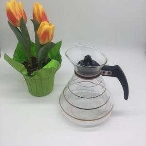 David Douglas Flameproof 8 cup or 44oz Coffee Carafe with handle and 22k gold indicator bands, black plastic lid