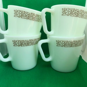 Woodland pyrex set of 4 coffee cups