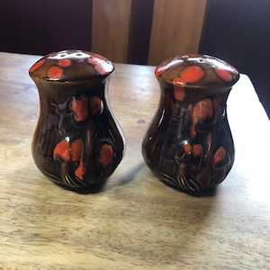 Vintage ceramic mushroom salt and pepper shakers