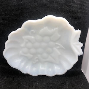 Vintage milk glass grape candy dish
