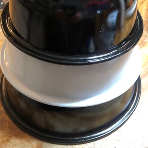 Pyrex schwarz und weiß Schüssel Set