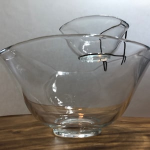 Vintage glass chip and dip set Indiana glass co