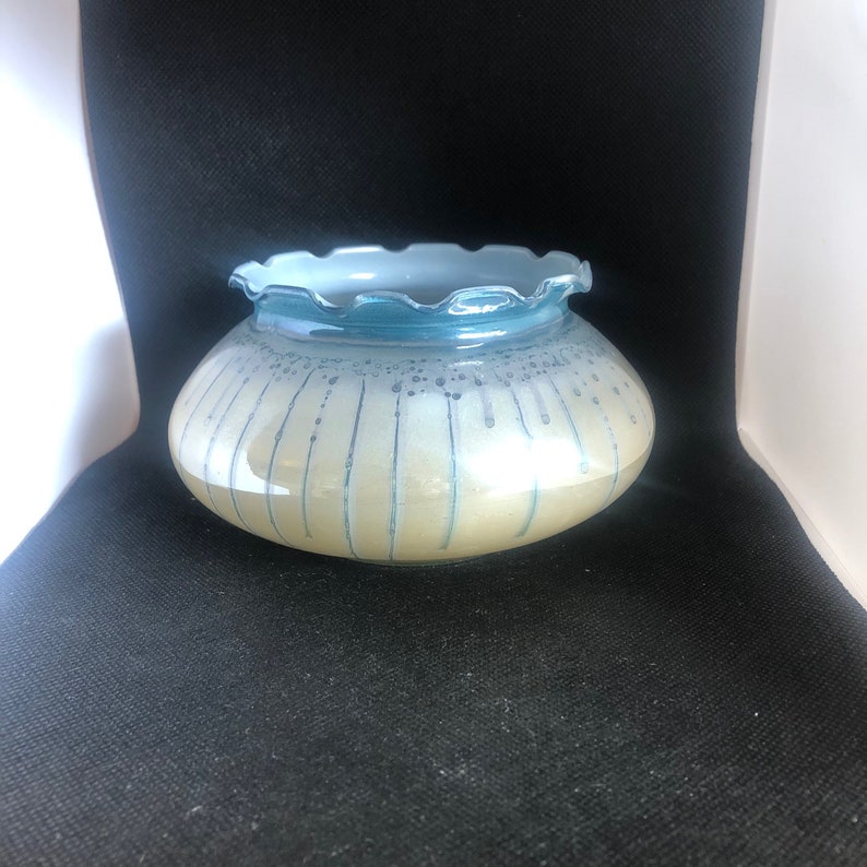 Simron Vase Vintage Simron Israel Vase With Wavy Top Hand Painted and Ruffled Top ...