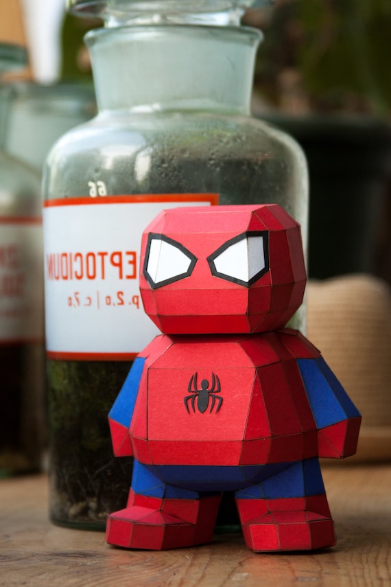 DIY Superhero PDF Template Comic Character 3D Papercraft -  Norway