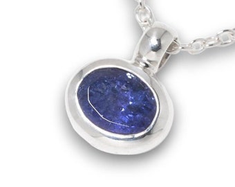 Pendentif en argent tanzanite, facetté