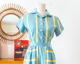 Vintage 1940's 40s 1950's 50s Mid Century Dress * blue stripes cotton fabric * Size M