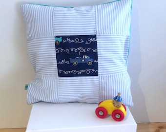 Small baby pillow with cars - 30 x 30 cm - Vichy bleu - piping turquoise - zipper - with inlet