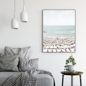 Arte de la pared de la playa Impresión costera del sur de Francia Fotografía de la playa de la Riviera francesa Cartel de la playa Impresión del verano francés Arte de la sombrilla de playa