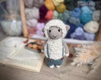 Cottage Style Amigurumi Lamb Crochet Pattern –  Plush Toy (PDF Pattern)