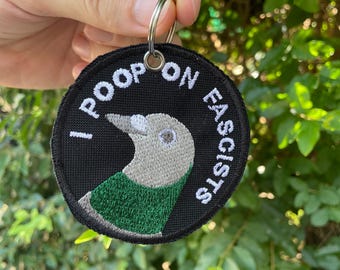Portachiavi "I Poop on"