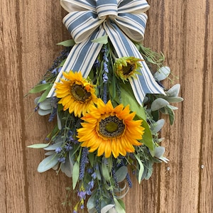 Sunflower and Blue Lavender Swag, Swag Wreath for Front Door, Summer Wreath, Fall Wreath, Sunflower Swag, Blue and Yellow, Farmhouse