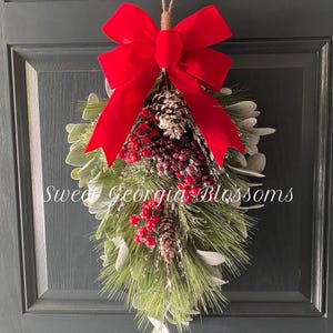 Winter Berry and Pinecone Swag, Christmas Swag for Front Door, Winter Wreath, Christmas Wreath, Red Berries, Gift for Her, New Home Gift