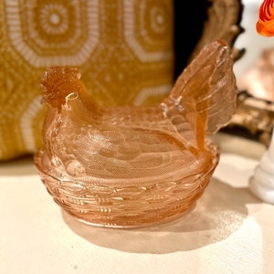 Vintage Kitsch Pink Large Hen on Nest, Chicken on Nest Candy Dish, Egg tray, Retro mcm 1950s 1960s Kitchen Decor