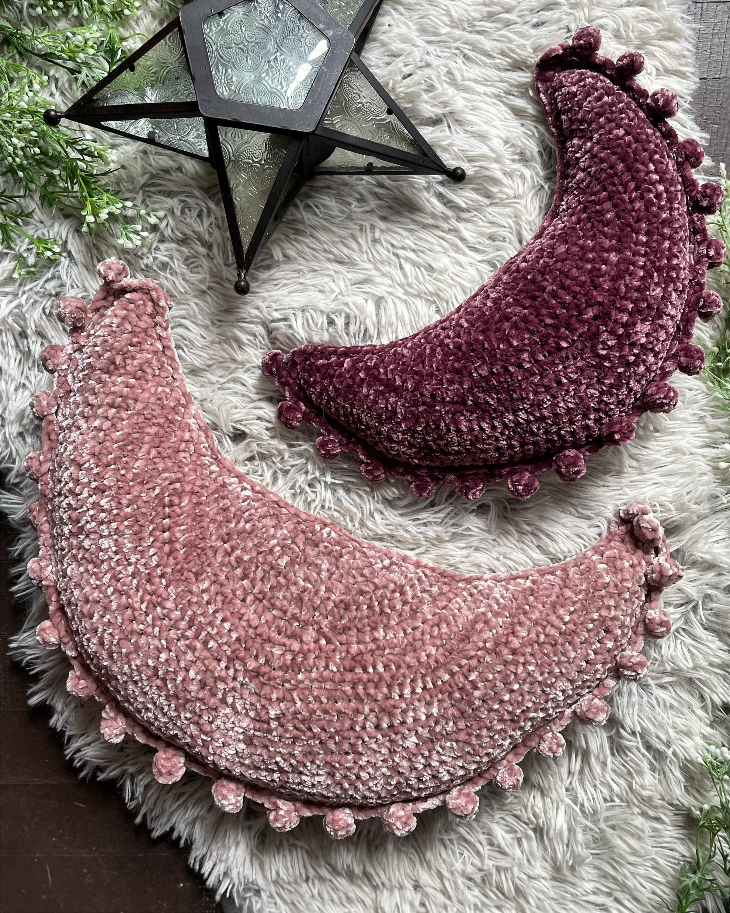 Velvet Moon Pillow PATTERN
