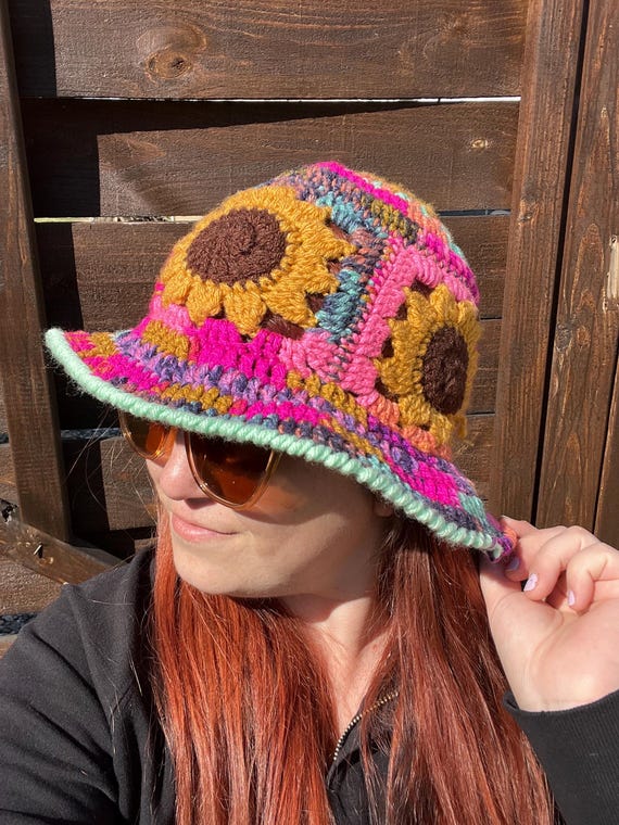 Crochet Sunflower Bucket Hat: Colorful Acrylic Floral Sun  display picture 2